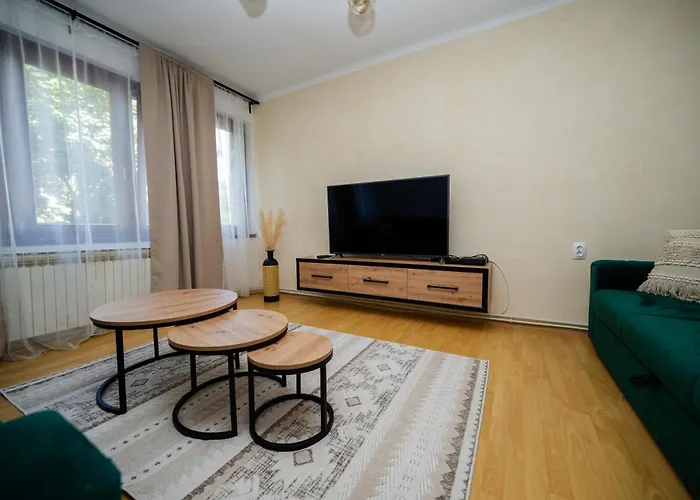 Cozy One-bedroom Near Center * سراييفو