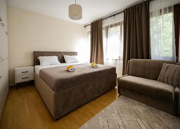 شقة Cozy One-bedroom Near Center